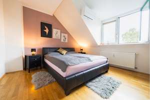 Wohnen auf höchstem Niveau: DG-Maisonette mit 6,5 Zimmern, Wellnessbad & Garten – leerstehend! – Die vollständige Adresse der Immobilie erhältst du vom Anbieter., 46045 Styrum, Oberhausen – Vorschaubild 7