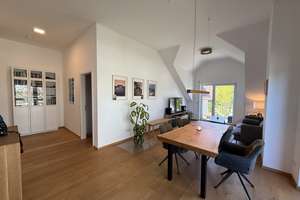 Moderne 3-Zimmer-Dachgeschosswohnung mit 2 Balkonen und toller Raumhöhe – Die vollständige Adresse der Immobilie erhältst du vom Anbieter., 85551 Kirchheim bei München – Vorschaubild 3