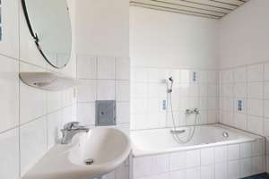 Fachwerkhaus mit Nebengebäuden und 3100m² Grundstück – Die vollständige Adresse der Immobilie erhältst du vom Anbieter., 29303 Bergen – Vorschaubild 7