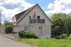 3-FAMILIENHAUS MIT 3 SEPARATEN EINGÄNGEN N RUHIGER BEVORZUGTER WOHNLAGE VON W-VOHWINKEL – Wuppertal – Vorschaubild 1