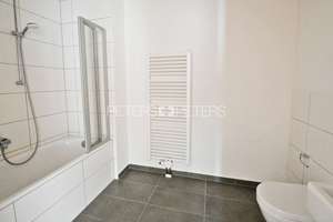 + Großzügige 2-Zimmer-Wohnung mit eigenem Eingang und Terrasse + – Die vollständige Adresse der Immobilie erhältst du vom Anbieter., 22045 Jenfeld, Hamburg – Vorschaubild 7