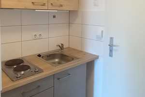 Hann.-Misburg, nähe MHH! Wir vermieten top
saniertes 1 Zi.-Apartment mit Pantryküche und Balkon. – Theodor-Heuss-Ring 13, 30625 Hannover – Vorschaubild 6