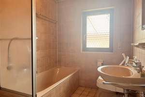Sanierungsbedürftiges DFH mit direktem Waldzugang und viel Potential! – Die vollständige Adresse der Immobilie erhältst du vom Anbieter., 69118 Ziegelhausen, Heidelberg – Vorschaubild 16