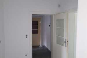 Möbel reinstellen und einziehen – Holtener Straße 283, 47167 Duisburg – Vorschaubild 3
