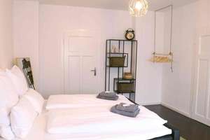 Altbau 3-Zimmer-Wohnung in Zentraler  – 65185 Mitte, Wiesbaden – Vorschaubild 4
