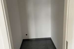 Moderne 2-Zimmer-Wohnung mit Balkon in ruhiger Lage von Ingolstadt – Weckenweg 39, 85055 Oberhaunstadt, Ingolstadt – Vorschaubild 12