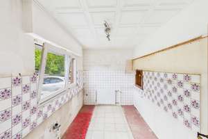 Familienglück mit Pool - Ihr neues Zuhause mit Potential – Die vollständige Adresse der Immobilie erhältst du vom Anbieter., 51467 Katterbach, Bergisch Gladbach – Vorschaubild 14