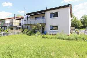 Charmantes Zweifamilienhaus mit 6 Zimmern, Garten und Doppelgarage – Rems-Murr-Kreis – Vorschaubild 2