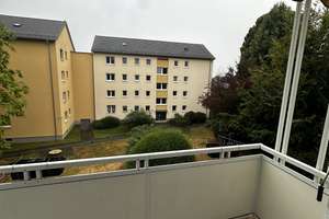 wunderschöne 3-ZimmerWohnung mit Balkon im gepflegtem Umfeld von Bonames – 60437 Bonames, Frankfurt am Main – Vorschaubild 5