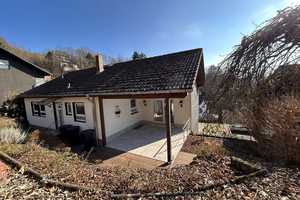 Sehr gepflegtes Wohnhaus mit Einliegerwohnung in fantastischer Südhanglage von Daaden. – Altenkirchen (Westerwald) (Kreis) – Vorschaubild 11