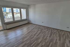 Helle 4-Zimmerwohnung mit Balkon in RT-Nord – Hermann-Köhl-Straße 5, 72768 Oferdingen, Reutlingen – Vorschaubild 1