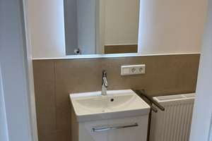 Kernsanierte 2-Zimmer Wohnung mit Sonnenbalkon in Alt-Heerdt – Alt-Heerdt 26, 40549 Heerdt, Düsseldorf – Vorschaubild 14