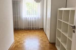 Hochwertige 4-Zimmer  Wohnung 118 m² mit Rundum-Licht,  2 Balkonen, Garage  in Stuttgart-Sillenbuch – Die vollständige Adresse der Immobilie erhältst du vom Anbieter., 70619 Sillenbuch (Ortsteil), Stuttgart – Vorschaubild 12