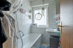 *Reserv.* MFH mit 3 Whg plus Ausbaupotential, mit Garten, zentrale Wohnlage! – Die vollständige Adresse der Immobilie erhältst du vom Anbieter., 71638 Ost, Ludwigsburg – Vorschaubild 14