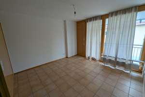 Helle 2-Zimmer Wohnung mit Balkon im 1. OG in Regensburg-Westenviertel – Die vollständige Adresse der Immobilie erhältst du vom Anbieter., 93049 Westenviertel, Regensburg – Vorschaubild 13
