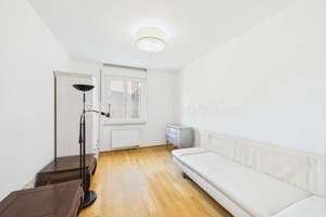 4 Zimmer, zwei Bäder und Balkon im Rebstockviertel, bezugsfrei – 60486 Bockenheim, Frankfurt am Main – Vorschaubild 8