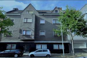 Super 3,5 Zimmer Wohnung mit riesigem Garten!