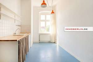 IMMOBERLIN.DE - Lichtdurchflutete Altbauwohnung mit Lift in sehr beliebter Lage – Die vollständige Adresse der Immobilie erhältst du vom Anbieter., 10439 Prenzlauer Berg, Berlin – Vorschaubild 5