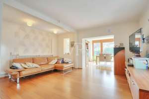 Stilvolle Altbauwohnung mit Terrasse & Garten im begehrten Heilbronner Osten – Die vollständige Adresse der Immobilie erhältst du vom Anbieter., 74074 Heilbronn, Heilbronn – Vorschaubild 3