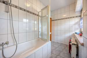 Mehr als nur ein Zuhause...! Ihr gemeinsamer Lebensmittelpunkt mit besonderem Flair! – Die vollständige Adresse der Immobilie erhältst du vom Anbieter., 42111 Uellendahl-Katernberg, Wuppertal – Vorschaubild 20