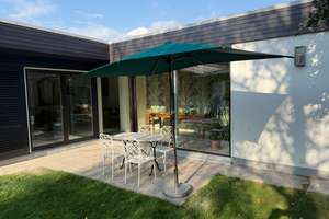 Exklusiver Bungalow direkt am Park & liebevoll renoviert  – 81735 Gartenstadt Trudering, München – Vorschaubild 2