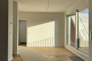 PROVISIONSFREI ! FREIE, SEHR HELLE GROSSZÜGIGE DACHGESCHOSS-WHG. M. TERRASSEN WEITBLICK, LIFT – Bernhard-Lichtenberg-Str. 2, 10405 Prenzlauer Berg, Berlin – Vorschaubild 7