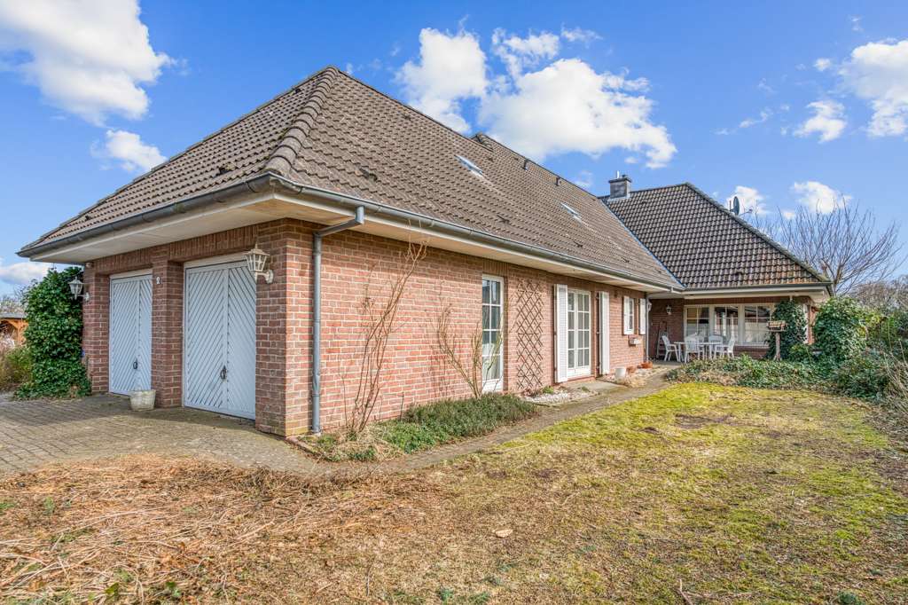 Immobilie in Drage - Richtig viel Raum: Einfamilienhaus in 25582 Hohenaspe - Bild 0