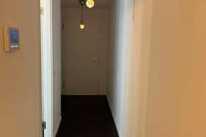 2 ZIMMER Luxus Wohnung - EBK - Wasserblick - Balkone- 1600€ Warm - 1-3 Years contract – Stralauer allee 14, 10245 Friedrichshain, Berlin – Vorschaubild 36