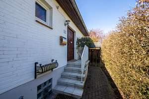 FAMILIENFREUNDLICHE DHH MIT VOLLKELLER UND IDYLLISCHEM GARTEN. – Die vollständige Adresse der Immobilie erhältst du vom Anbieter., 22145 Rahlstedt, Hamburg – Vorschaubild 2