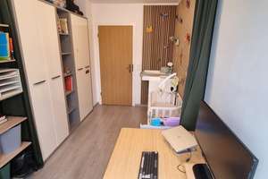 Lichtdurchflutet und zentral gelegen mit Garage Balkon & Keller nähe City Gallerie – Die vollständige Adresse der Immobilie erhältst du vom Anbieter., 86153 Am Schäfflerbach, Augsburg – Vorschaubild 11