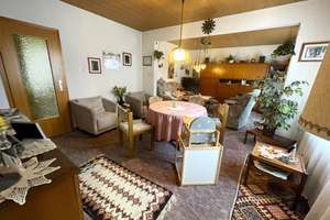 Ein Zuhause mit Perspektive: Doppelhaushälfte auf großem Grundstück mit Bauoption – Die vollständige Adresse der Immobilie erhältst du vom Anbieter., 32756 Detmold – Vorschaubild 4