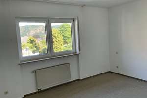 Wohnen mit Charakter: 3-Zimmer-Wohnung in Bad Münster am Stein-Ebernburg – 55583 Bad Münster am Stein-Ebernburg – Vorschaubild 3