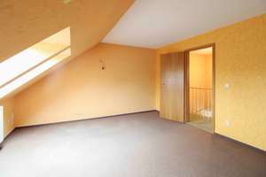 Wohnen mit Blick ins Grüne: 3-Zi.-Maisonette-Wohnung mit Balkon in Schwerin-Friedrichsthal – Die vollständige Adresse der Immobilie erhältst du vom Anbieter., 19057 Friedrichsthal, Schwerin – Vorschaubild 16