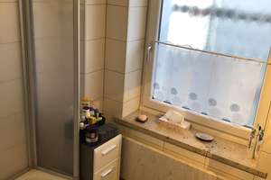 Modernes Wohnerlebnis - Großzügiges Zweifamilienhaus - Erdgeschoss vermietet – Die vollständige Adresse der Immobilie erhältst du vom Anbieter., 93426 Roding – Vorschaubild 37