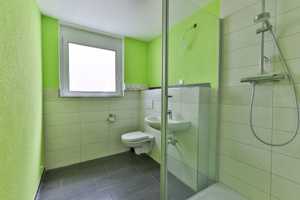 Effizienzhaus 55 mit Einliegerwohnung: funktional, ästhetisch und Innovation vereint – Karlsruhe (Kreis) – Vorschaubild 21