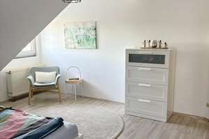 Helle, moderne 4 ZKB Dachgeschosswohnung mit Balkon und schöner Aussicht – Die vollständige Adresse der Immobilie erhältst du vom Anbieter., 35584 Wetzlar – Vorschaubild 7