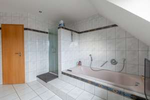Koblenz -Über den Dächern der Stadt – Maisonette-Penthouse in zentraler Lage mit Blick ins Grüne – Die vollständige Adresse der Immobilie erhältst du vom Anbieter., 56073 Süd, Koblenz – Vorschaubild 10