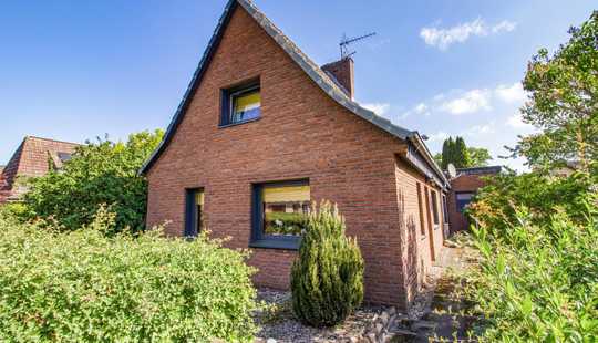 Bild von Bremen Burg-Grambke: Freistehendes Ein-/Zweifamilienhaus mit Carport und Garten in begehrter Lage