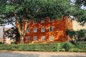 Kleine Wohnung am Klieversberg // EG Rechts – 38440 Stadtmitte (Ortsteil), Wolfsburg – Vorschaubild 3