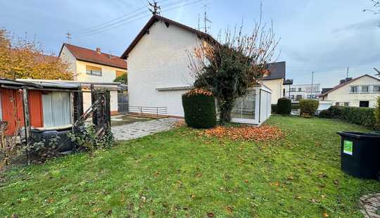 Bild von Einfamilienhaus mit großem Grundstück, Wintergarten & Entwicklungspotenzial – Nordenstadt