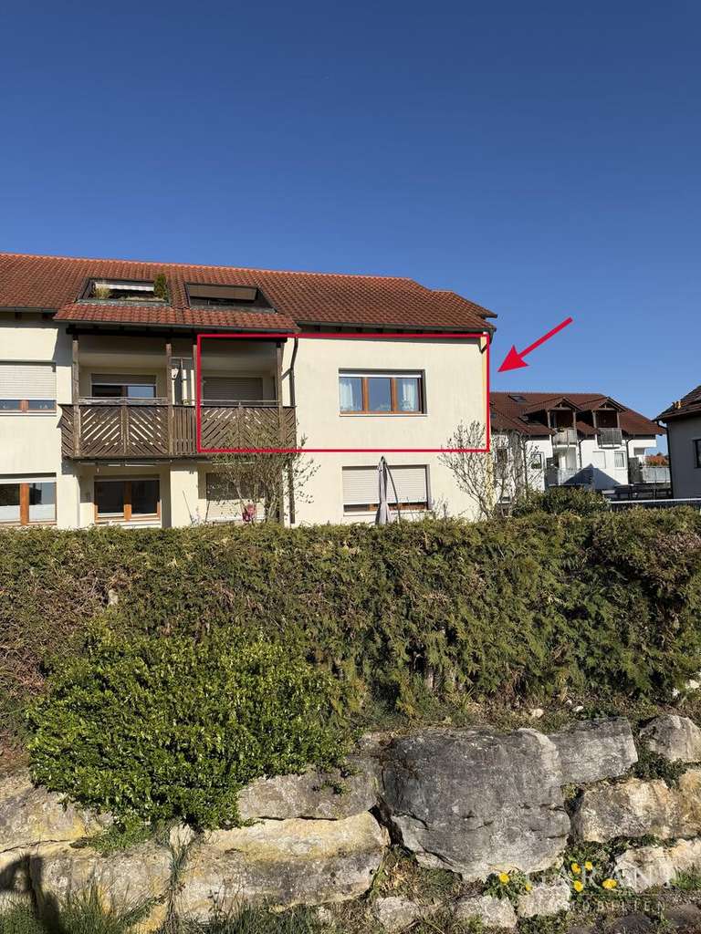 Immobilie in Burgstetten - Helle 3 Zimmer-Wohnung mit Balkon, TG- & Außen-Stellplatz in ruhiger Ortsrandlage von Erbstetten! - Bild 1