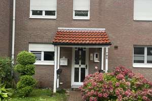 5-Zimmer Reihenhaus mit Stellplatz in Solingen (Ohligs/Aufderhöhe/Merscheid) – Die vollständige Adresse der Immobilie erhältst du vom Anbieter., 42655 Ohligs/Aufderhöhe/Merscheid, Solingen – Vorschaubild 2