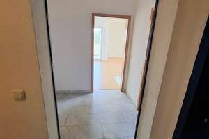 SONNIGE SINGLEWOHNUNG MIT WEITBLICK ... – Bernsdorfer Straße 186d, 9126 Bernsdorf, Chemnitz – Vorschaubild 9