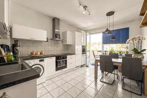 Charmante Wohnung mit optimaler Raumaufteilung – Die vollständige Adresse der Immobilie erhältst du vom Anbieter., 40215 Friedrichstadt, Düsseldorf – Vorschaubild 3