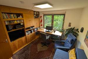 Gepflegte 5-Zimmer-Wohnung mit Blick ins Grüne – 125 m² & 18 m² Terrasse & Balkon, 2 Bäder, Garagen – Die vollständige Adresse der Immobilie erhältst du vom Anbieter., 71067 Sindelfingen – Vorschaubild 8