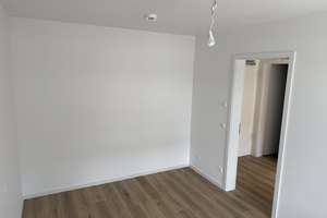 Lust auf Veränderung: durchdachte 2-Zi.-Wohnung mit EBK und Balkon – Von-Hünefeld-Straße 24, 89231 Neu-Ulm – Vorschaubild 5