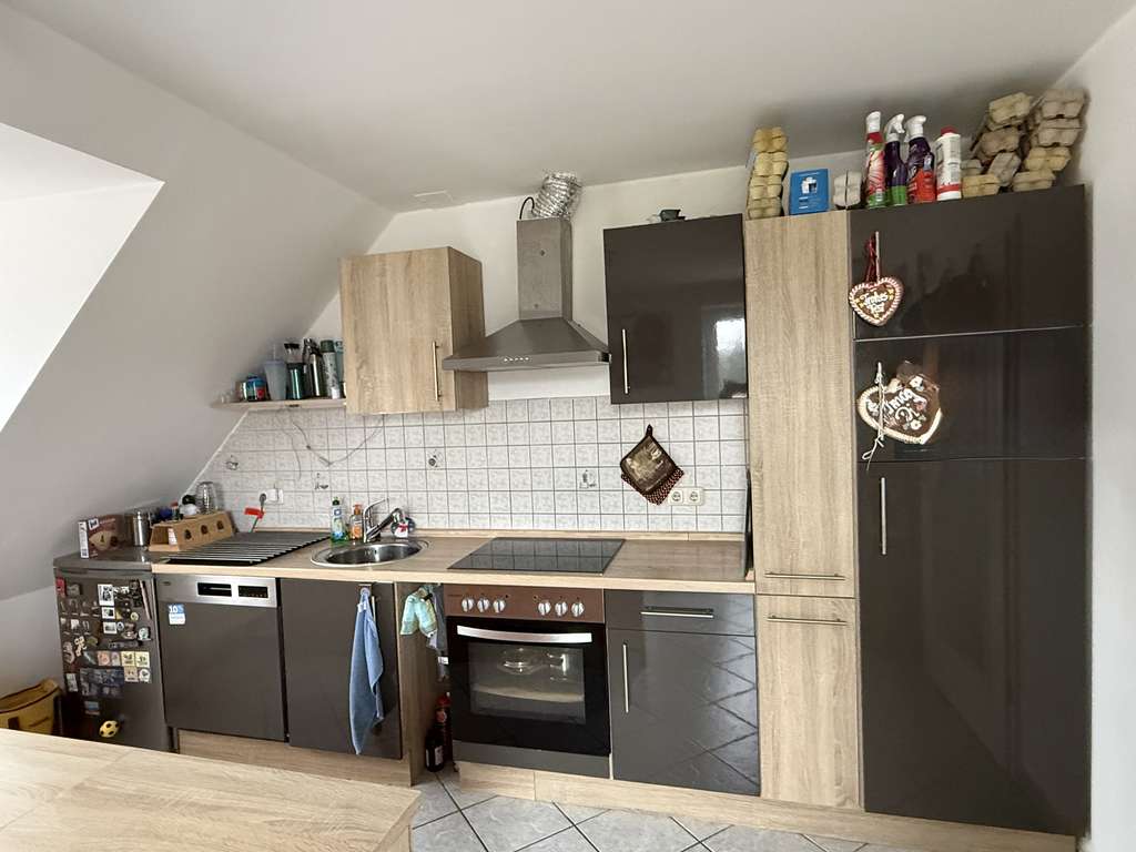 Immobilie in Weichs - 3-Zimmer Dachgeschosswohnung mit 2 Balkonen + Gartensondernutzungsrecht in Weichs - Bild 3