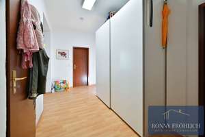 Balkon + SP, Attraktive 3-Raum-Wohnung zum Kauf: Renoviert und ideal für Kapitalanleger! – Die vollständige Adresse der Immobilie erhältst du vom Anbieter., 9130 Yorckgebiet, Chemnitz – Vorschaubild 8