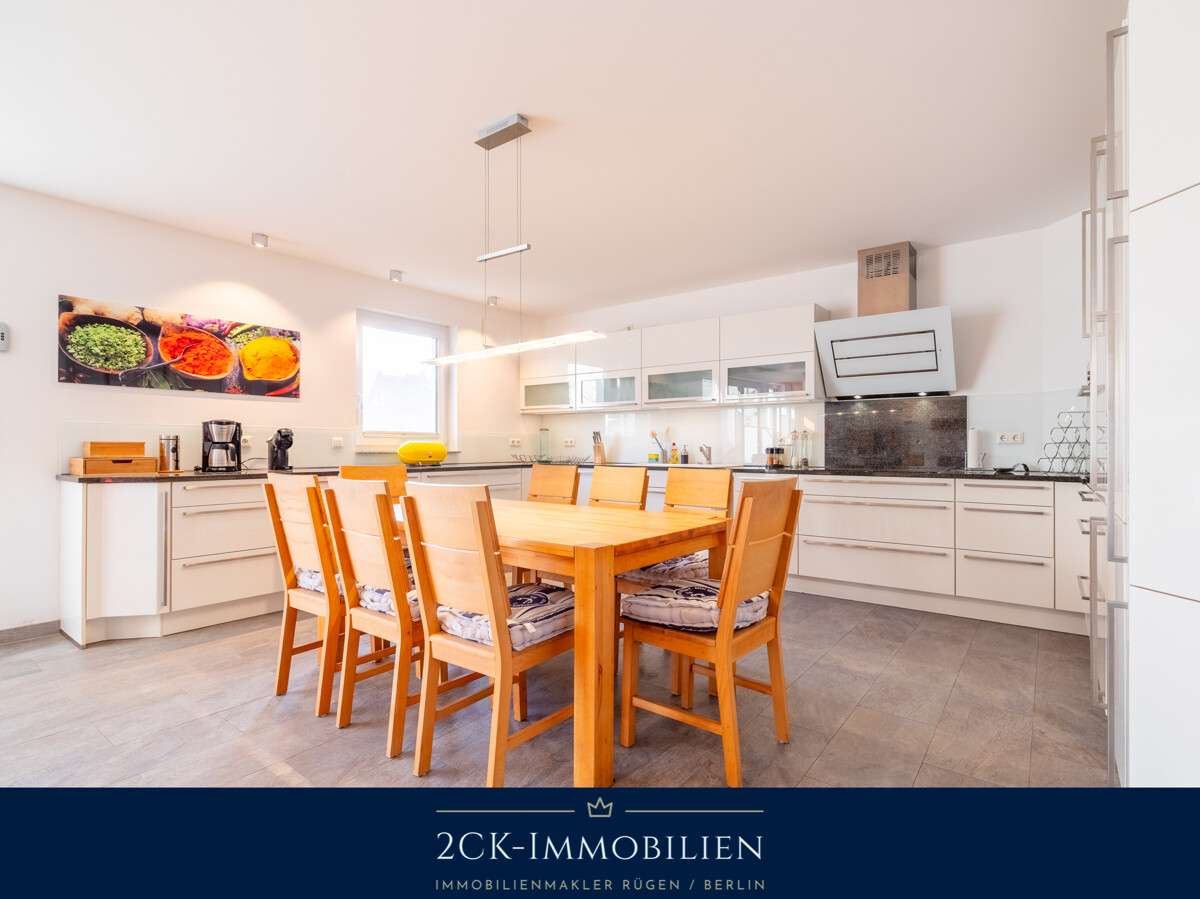 Immobilie in Göhren - Premium Ferienhaus in bester Lage von Göhren: Exklusives Massivhaus mit etablierter Ferienvermietung - Bild 4