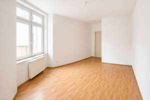 Zwei Zimmer in Sudenburg: Wohnung mit Balkon und Einbauküche – Wolfenbütteler Straße 30, 39112 Sudenburg, Magdeburg – Vorschaubild 1